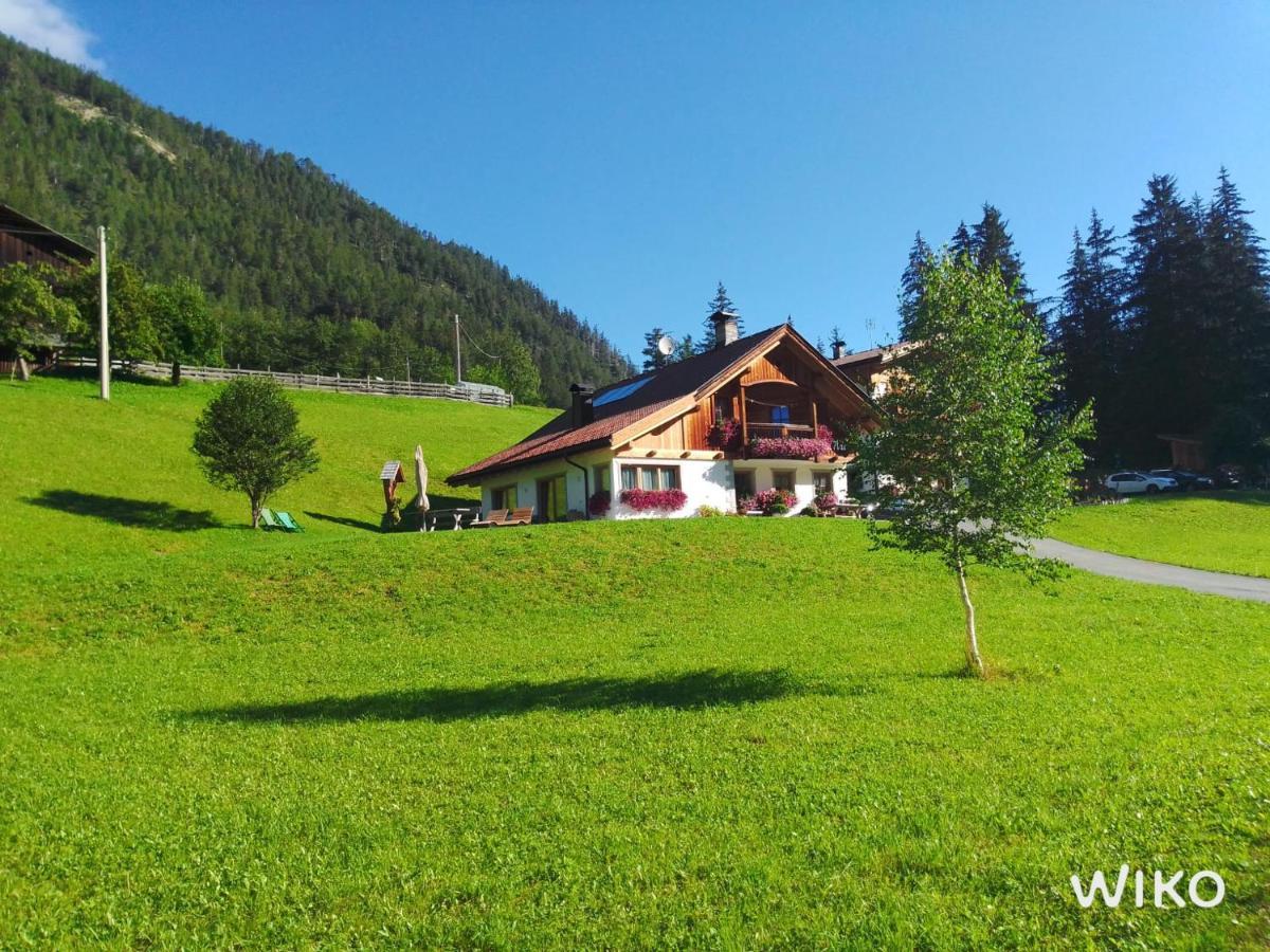 Agriturismo La Flu Sankt Martin im Turm Buitenkant foto